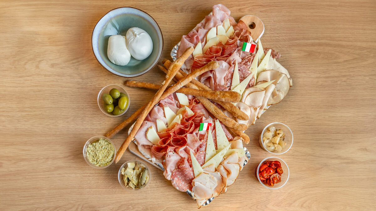 Plateau de charcuterie, fromages et antipasti Bottega Renzini